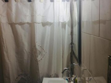 VENTA - CASA PH DE 4 AMBIENTES AL FRENTE CON COCHERA - MORON