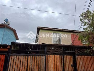 Casa en venta de 2 dorm. en Puente Alto