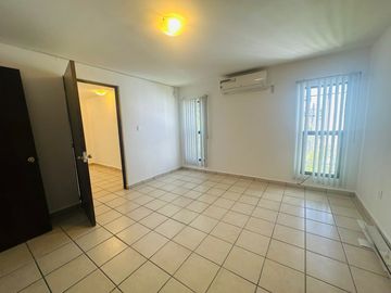 RENTA DE CASA EN RINCONADA