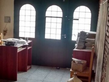 Casa PH en venta en Moron Sur