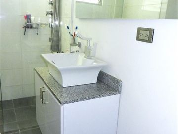 Apartamento en Venta Santa Barbara Central Remodelado 4 Alcobas