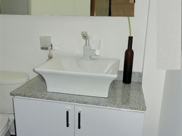 Apartamento en Venta Santa Barbara Central Remodelado 4 Alcobas