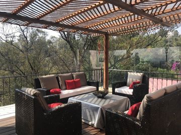 Muy buena casa en Lomas Altas