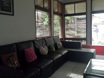 6 Bedroom House for sale