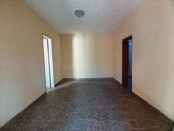 Departamento Tipo Casa en venta en Lanus Oeste