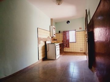 Departamento Tipo Casa en venta en Lanus Oeste