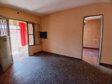 Departamento Tipo Casa en venta en Lanus Oeste