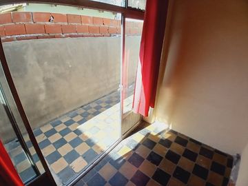 Departamento Tipo Casa en venta en Lanus Oeste