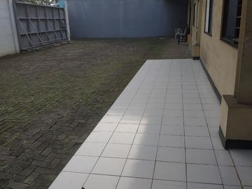 Dijual Workshop Unit Bagus Lokasi Di Pakujaya Serpong Tangerang