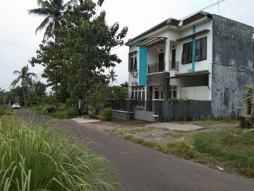Rumah Mewah Luxury Furnish Tanah Luas di Jl. Kaliurang Km. 10