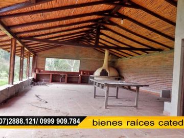 Casa de venta en Valle-Santa Ana – código:16066