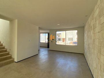 CASA EN VENTA EN EL OLIVAR ALTOZANO