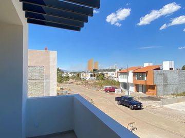 CASA EN VENTA EN EL OLIVAR ALTOZANO