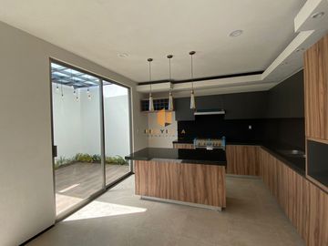 CASA EN VENTA EN EL OLIVAR ALTOZANO