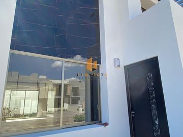 CASA EN VENTA EN EL OLIVAR ALTOZANO