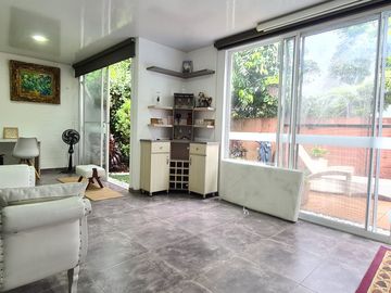 casa en venta en hacienda el castillo. Cod V16715
