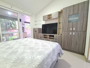 casa en venta en hacienda el castillo. Cod V16715