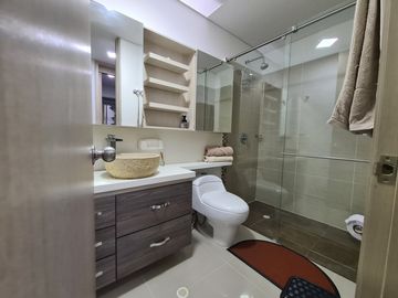 casa en venta en hacienda el castillo. Cod V16715