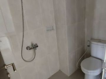 Dijual Apartemen Serpong Garden Cisauk Tangerang Tower Bellerosa Tipe Studio Lantai 26 Unfurnished
