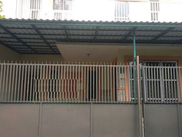 Rumah disewakan Pagesangan Baru Surabaya