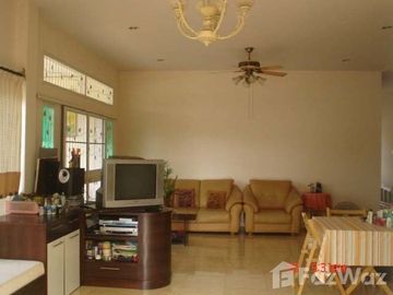 4 Bedroom House for sale in Nam Phrae, Chiang Mai