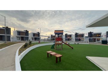 CASAS NUEVA A ESTRENAR  EN URBANIZACIÓN BARU OASIS AL SUR DE MANTA