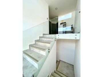 CASAS NUEVA A ESTRENAR  EN URBANIZACIÓN BARU OASIS AL SUR DE MANTA