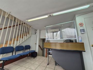 Oficina en arriendo en Linares