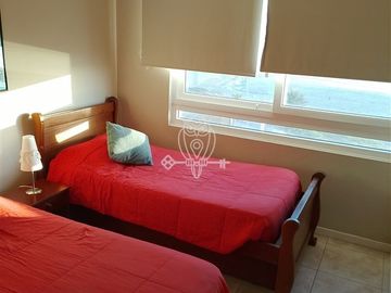 Departamento en venta de 3 dorm.2 baño amoblado en La Serena