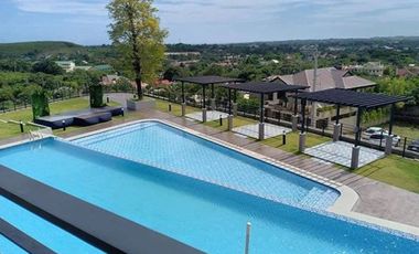 Studio Unit at One Tectona Condo with FREE golf rights