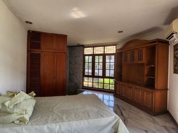 DIJUAL RUMAH LUAS di Jl GARUDA / BINTARO, JAKSEL (PREMIUM AREA)