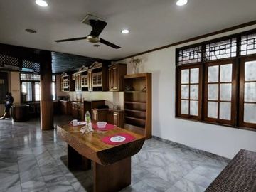 DIJUAL RUMAH LUAS di Jl GARUDA / BINTARO, JAKSEL (PREMIUM AREA)