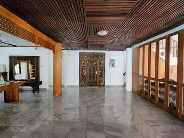 DIJUAL RUMAH LUAS di Jl GARUDA / BINTARO, JAKSEL (PREMIUM AREA)