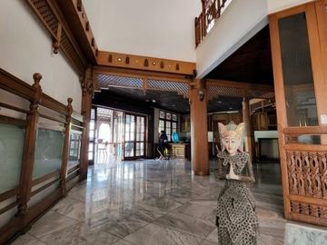 DIJUAL RUMAH LUAS di Jl GARUDA / BINTARO, JAKSEL (PREMIUM AREA)