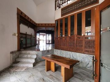 DIJUAL RUMAH LUAS di Jl GARUDA / BINTARO, JAKSEL (PREMIUM AREA)