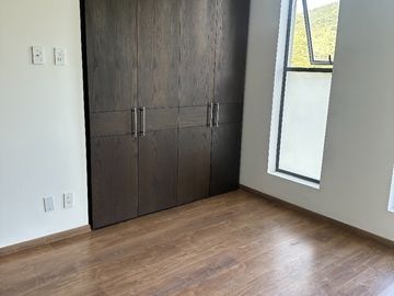 ESTRENA DEPARTAMENTO CON ESPECTACULAR VISTA EN VALLE ESCONDIDO