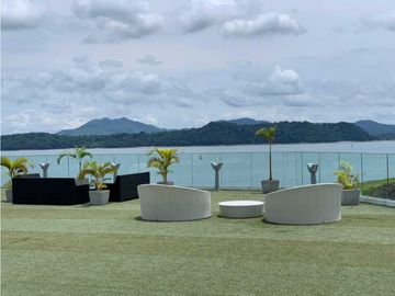 Venta de apartamento en CauseWay, Isla Naos