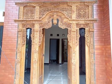 Rumah Mewah Konsep Jawa Modern Hanya 200 Meter Dari Wisata Candi Prambanan