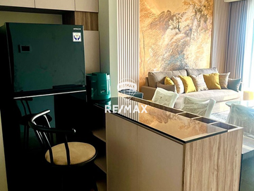 Disewakan unit eksklusif di 57 Promenade Tower Sky, lantai 9 – Private Lift langsung ke unit