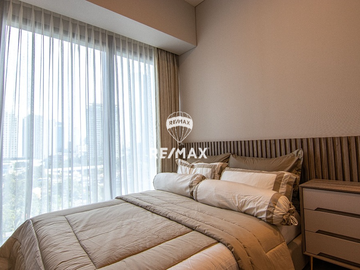 Disewakan unit eksklusif di 57 Promenade Tower Sky, lantai 9 – Private Lift langsung ke unit