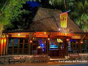 Departamenrto con jardin y jacuzzi privado, cerca de la playa, room service, poo