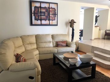 CASA EN VENTA EN ZAVALETA, ZONA ANGELOPOLIS Y BULEVAR ATLIXCO