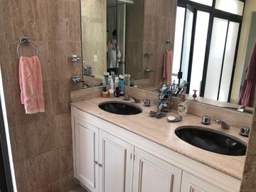 CASA EN VENTA EN ZAVALETA, ZONA ANGELOPOLIS Y BULEVAR ATLIXCO