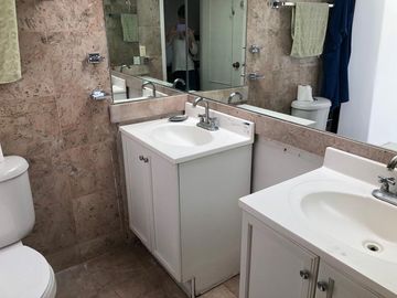CASA EN VENTA EN ZAVALETA, ZONA ANGELOPOLIS Y BULEVAR ATLIXCO