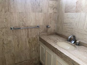 CASA EN VENTA EN ZAVALETA, ZONA ANGELOPOLIS Y BULEVAR ATLIXCO