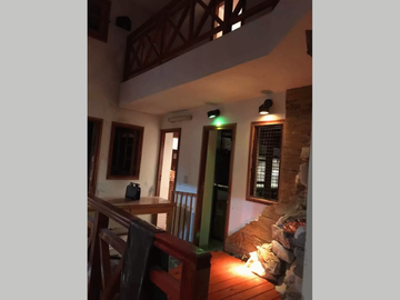 LUJOSO PH en Venta en Caballito 5 ambientes, 3 dormitorios, 2 baños, terraza, parrilla, hogar a leña 140 m2 - Rosario 800