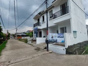 Rumah murah siap huni bebas banjir akses baik di cilangkap