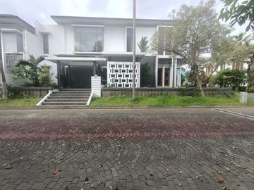 Rumah Mewah Private Pool Di Perum Super Elite Bale Hinggil Jogja