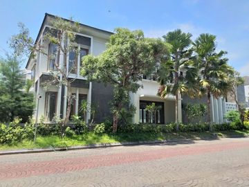 Rumah Mewah Private Pool Di Perum Super Elite Bale Hinggil Jogja