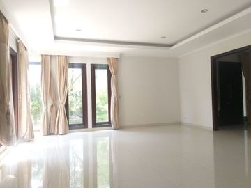 Rumah Mewah Private Pool Di Perum Super Elite Bale Hinggil Jogja